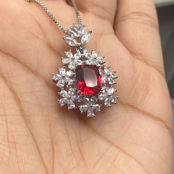 Victorian style Imitation Pigeon Blood Red Ruby Necklace Pendant - Picture 7 of 16